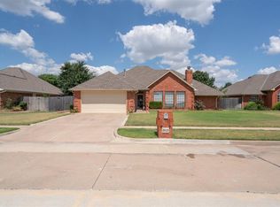 3917 Nicole Cir, Norman, OK 73072