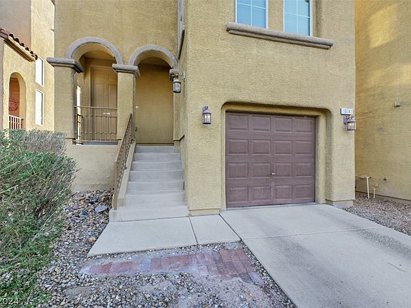 4th image of 10741 Ackers Dr