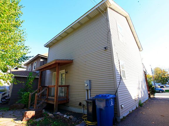 3rd image of 1159 15th Ave SE #4