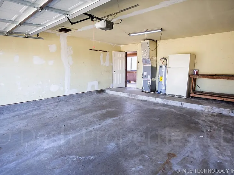 5104 S 75th East Ave — Photo 68