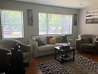 1 bed, $1,050 — Photo 4