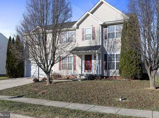 121 Seurat Ln, Martinsburg, WV 25403