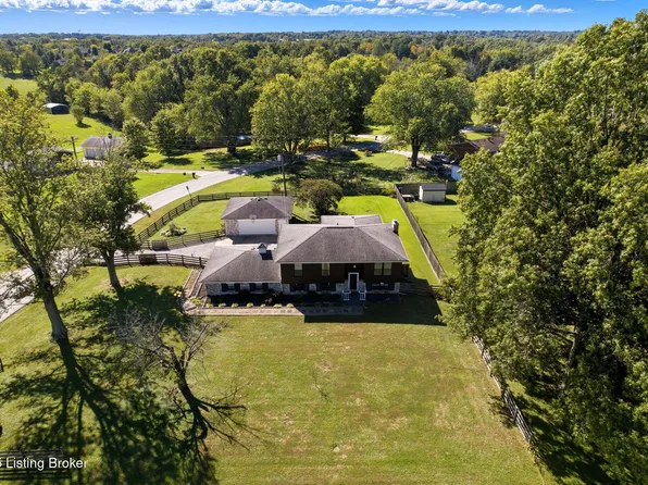 789 Dawson Hill Rd, Louisville, KY 40299
