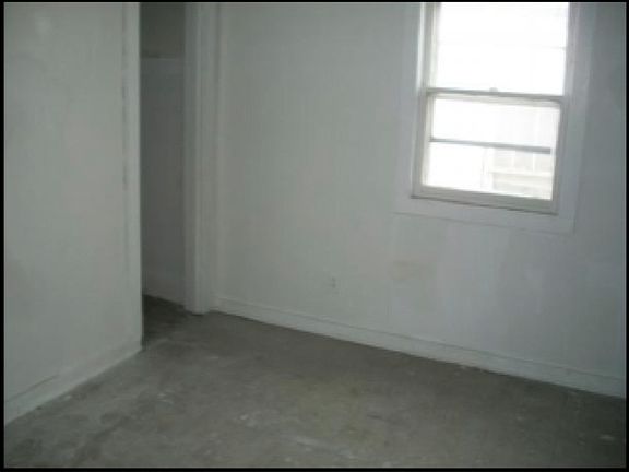 3rd image of 4611 Johnson Ave