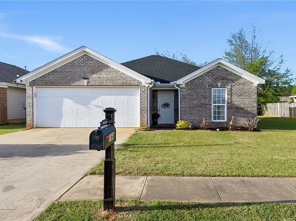 164 Roscommon Rd, Tuscaloosa, AL 35405