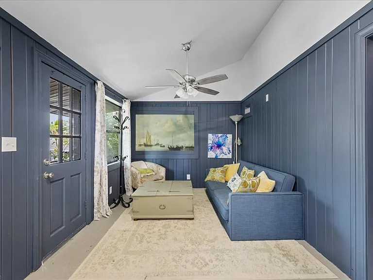 3022 Beach Blvd S #2 — Photo 6