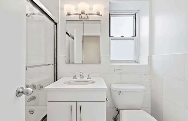 Rented by (Legacy) Elegran | media 10