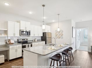 Hathaway at Lake Norman Apartments, Denver, NC 28037