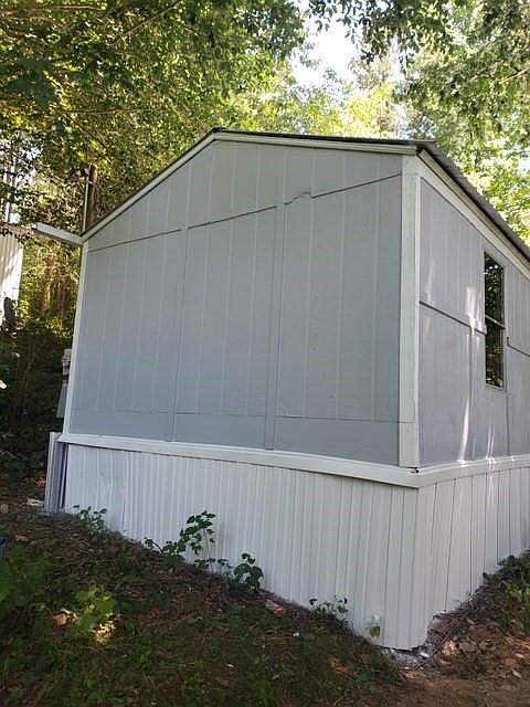 2nd image of 126 Fleetwood Dr
