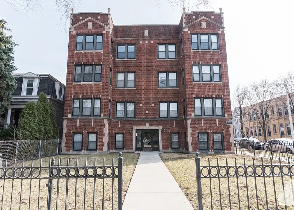 2453 W Logan Blvd #1