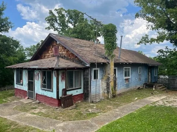 17927 Farm Road 2259, Eagle Rock, MO 65641