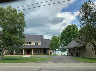 288 Grove St, Newport, ME 04953