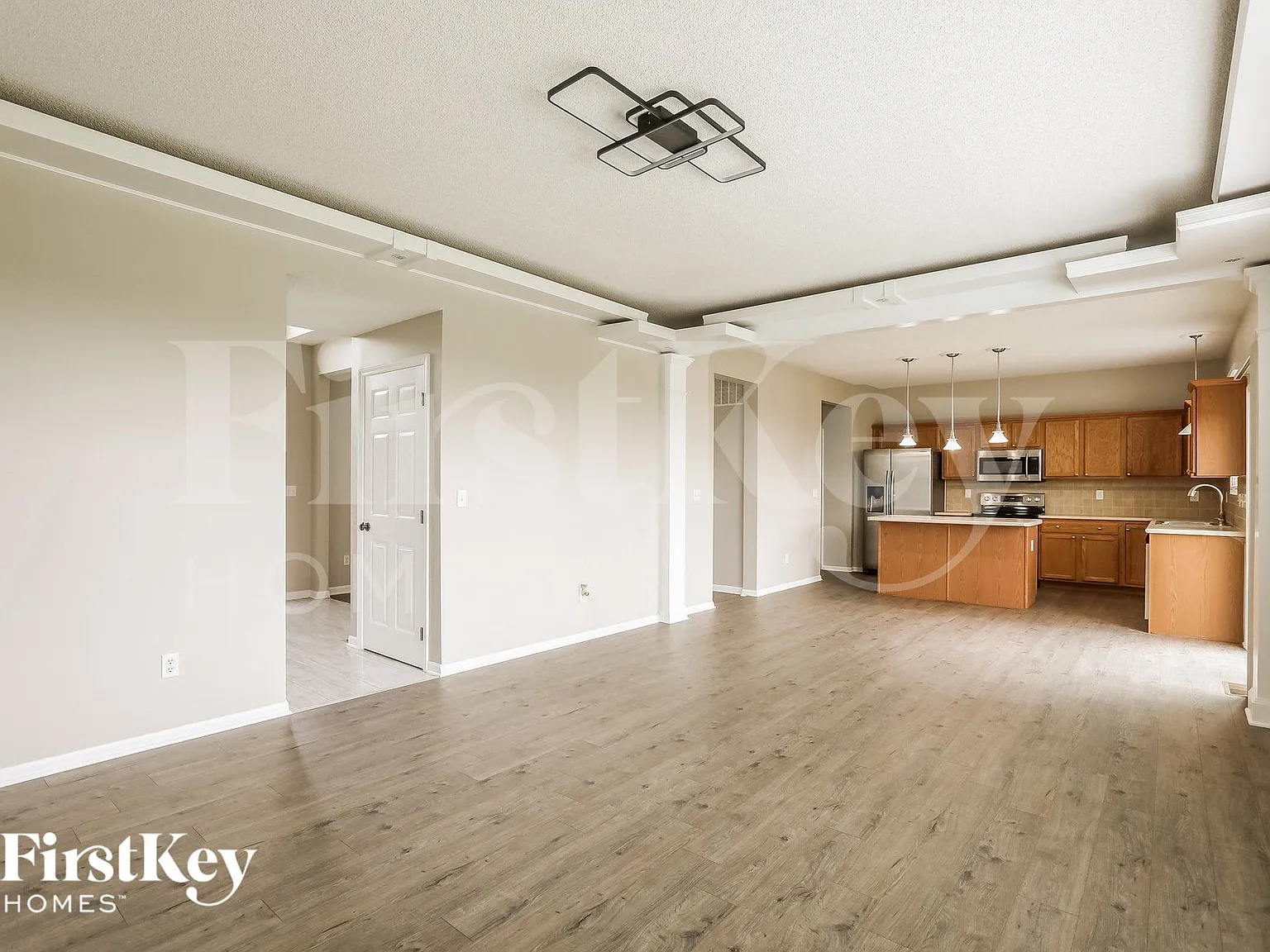3 bed, 3.5 bath, 2862 sqft, $2,910 — Photo 4