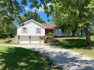 4500 SE 200th St, Holt, MO 64048