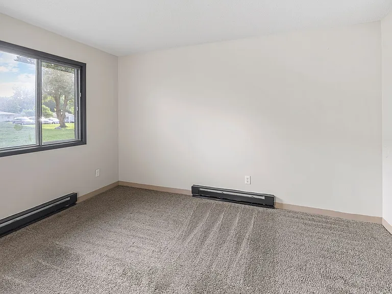 Perry Pointe Place — Photo 7