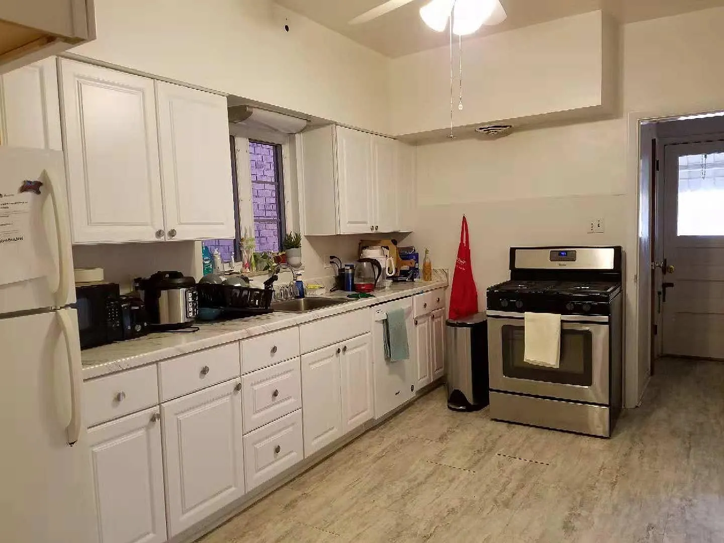 5875 Douglas St — Photo 4