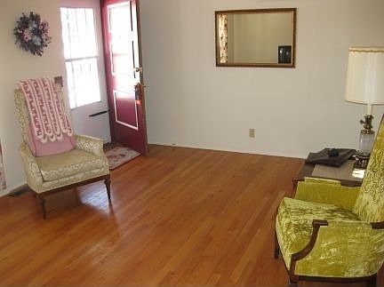 2nd image of 2160 Splendor Dr