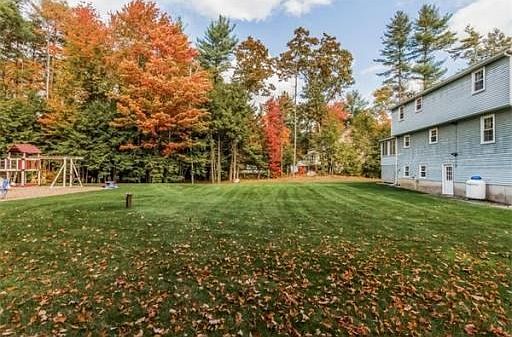 2nd image of 30 Sparhawk Dr