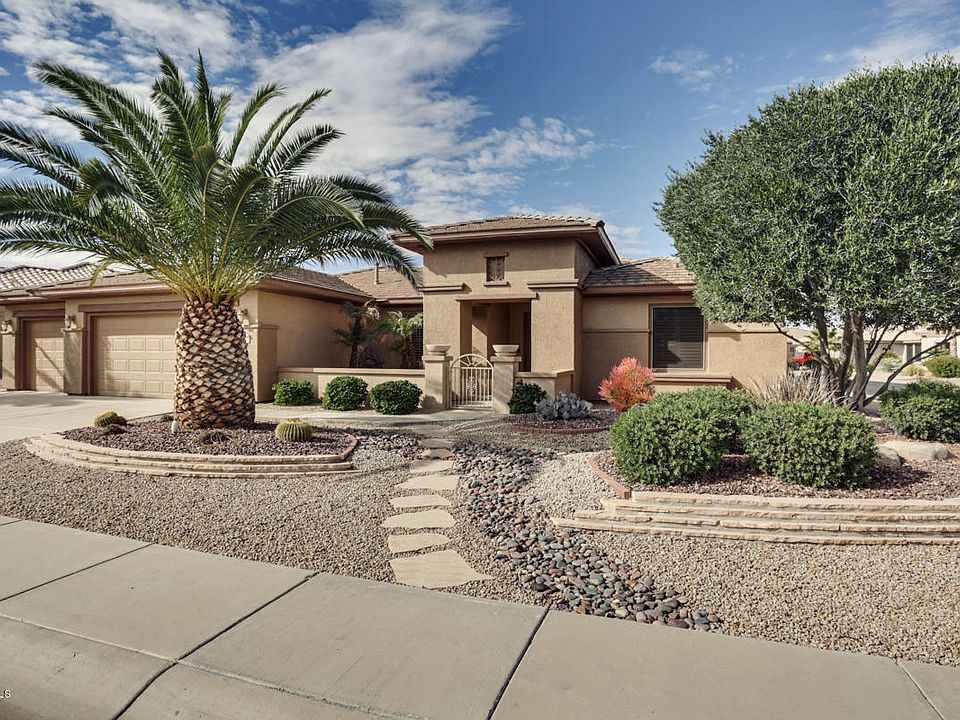 1st image of 15504 W Saint Andrews Way