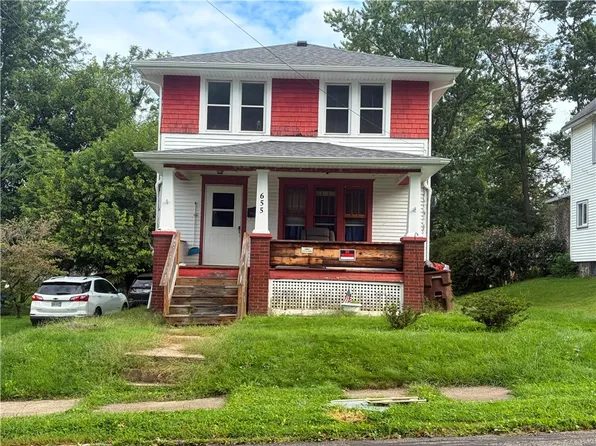 655 Meek St, Sharon, PA 16146