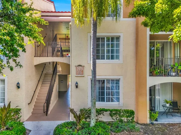 2173 Renaissance Blvd, Miramar, FL 33025