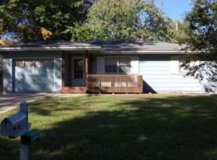 2937 Goddard Cir, Leavenworth, KS 66048