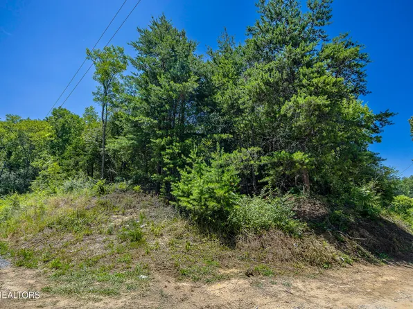 Raejon Way, Sevierville, TN 37862