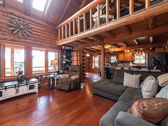 5th image of 16351 S Hattan Rd