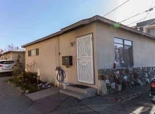 24892 Walnut St, Santa Clarita, CA 91321
