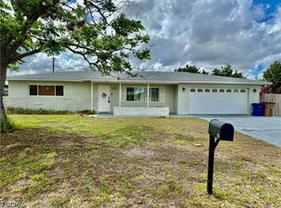 720 Shadyside St, Lehigh Acres, FL 33936