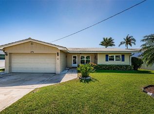 549 Crystal Dr, Madeira Beach, FL 33708