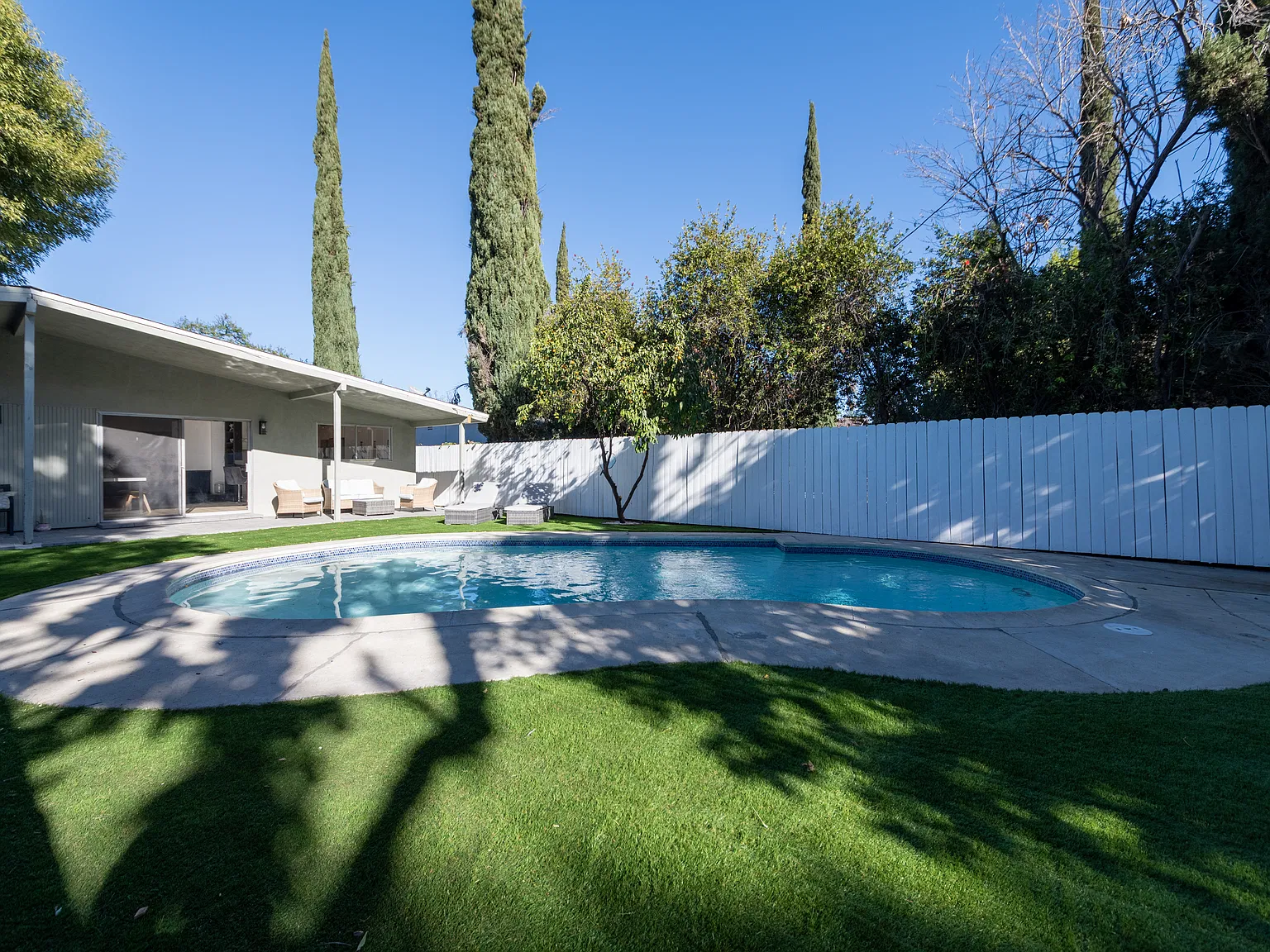5 bed, 1997 sqft, $8,000 — Photo 3