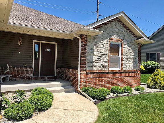 2nd image of 630 Liberty Ct