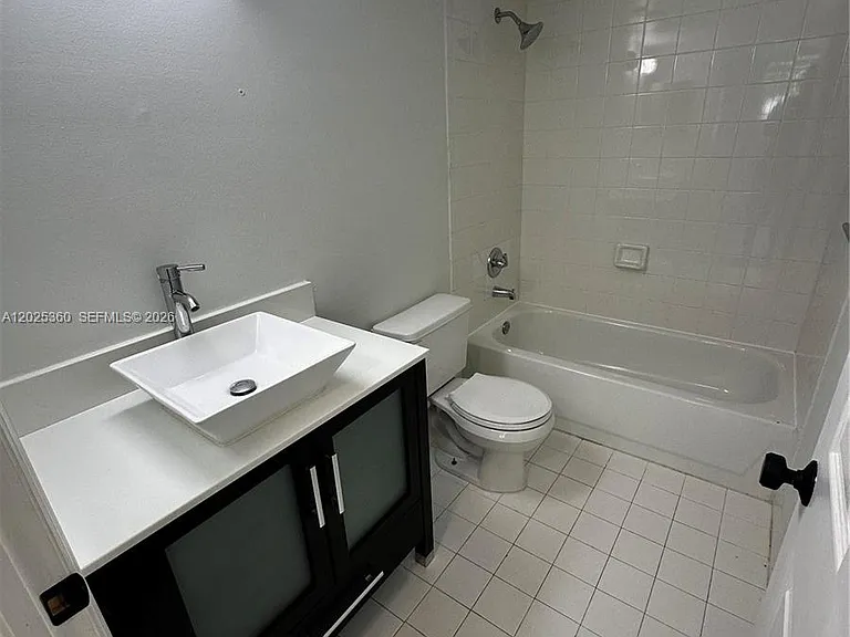 12124 Saint Andrews Pl #110 — Photo 9