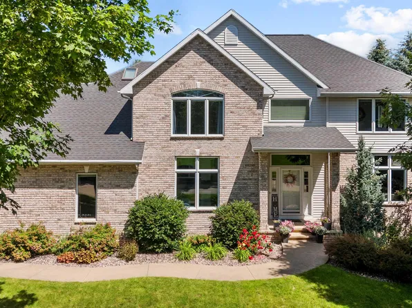 408 Songbird Ln, Appleton, WI 54913