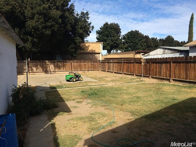 2nd image of 1439 E Orestimba Rd