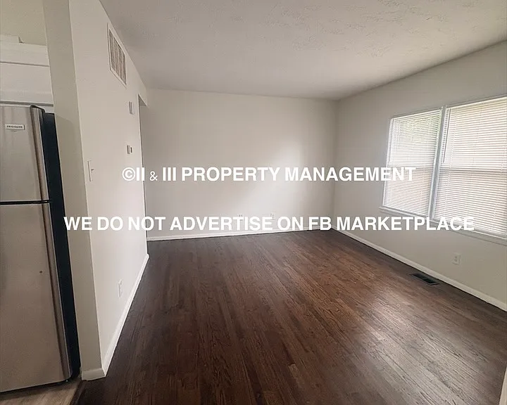 731 W 25th St #B — Photo 5