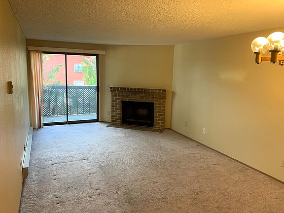 3rd image of 3408 I St NE APT L202