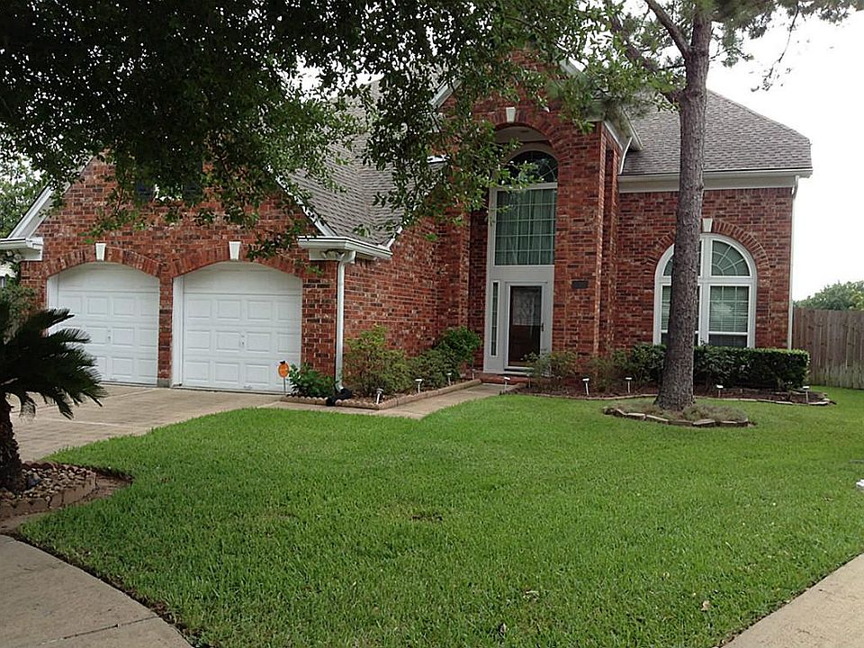 1st image of 2306 Edgewood Dr