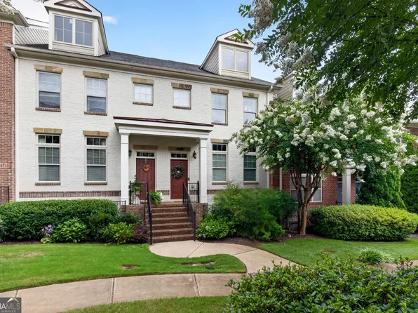 7690 Willoughby Ct, Alpharetta, GA 30005