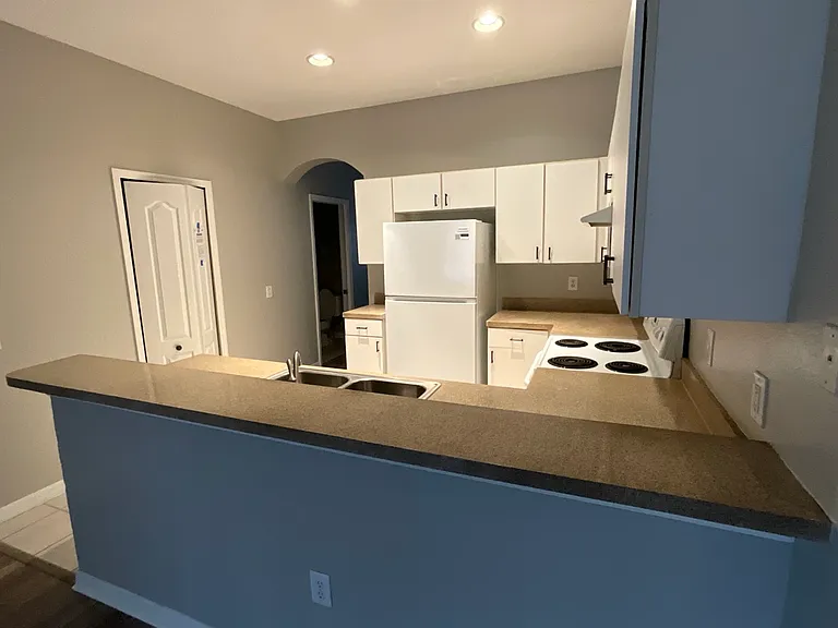 13121 Kings Crossing Dr — Photo 13