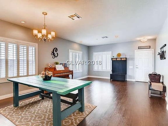 4th image of 94 Blaven Dr