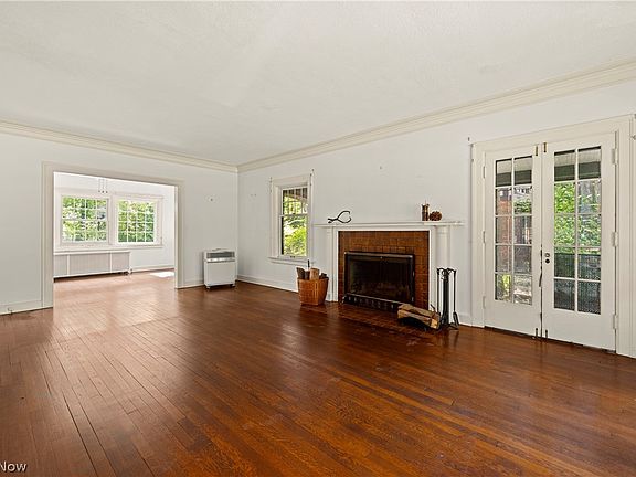 5th image of 2573 Coventry Rd