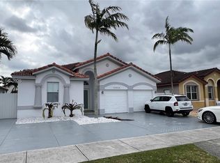 15446 SW 23rd Ln, Miami, FL 33185