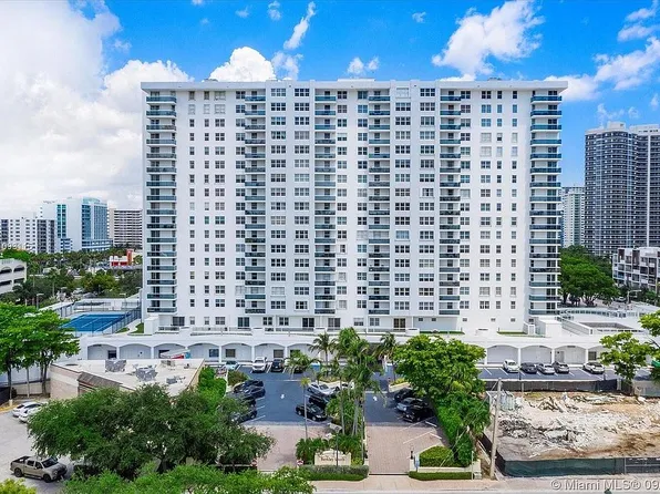 3015 N Ocean Blvd APT 3I, Fort Lauderdale, FL 33308