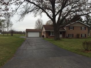 17405 Johnson St, Union, IL 60180