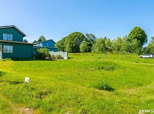 1894 John Muir Cir SE, Salem, OR 97302