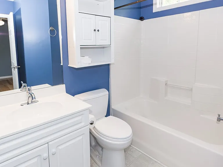 112 Tanglewood Cir — Photo 32