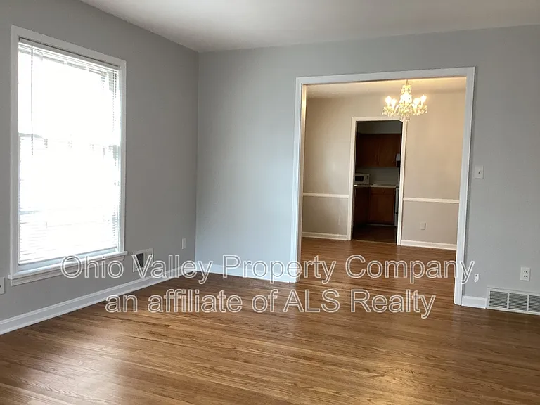2551 Glenmary Ave #3 — Photo 6