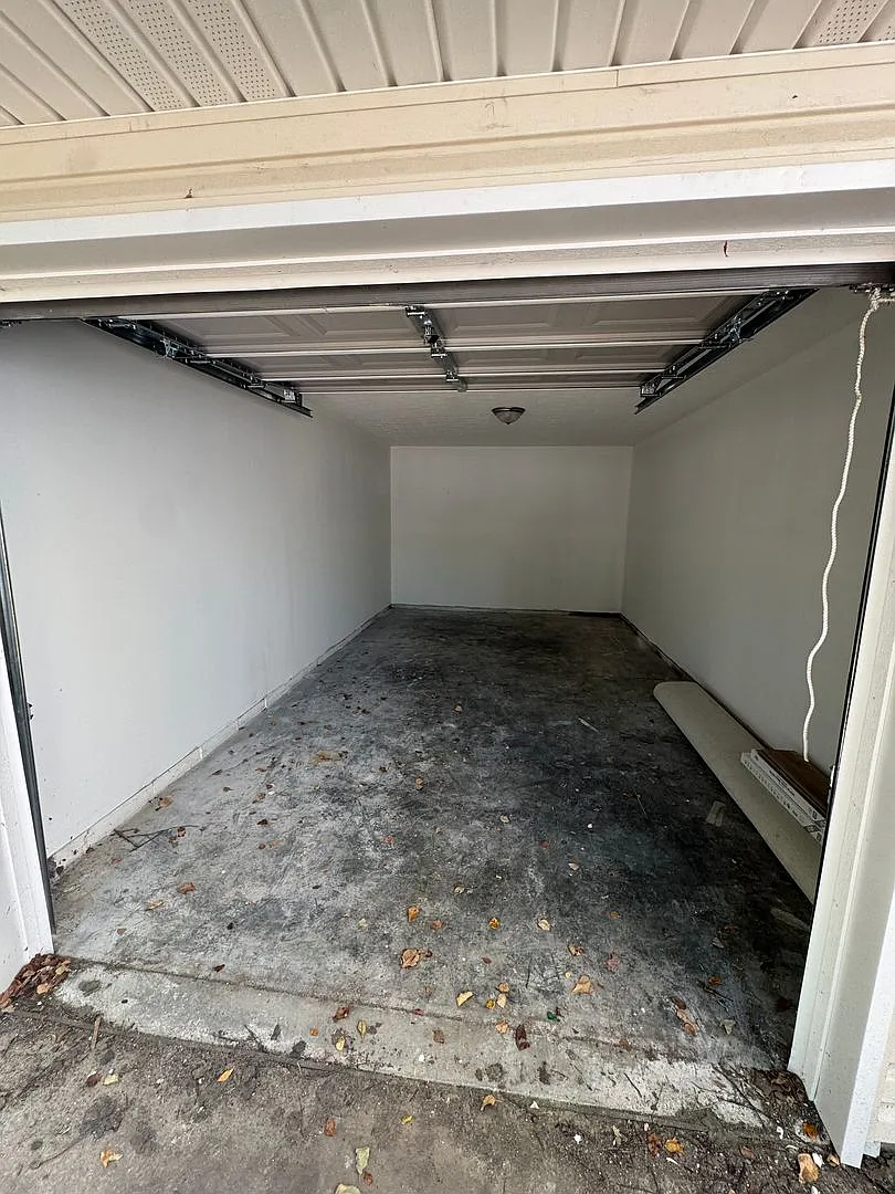 Scott Road Apartments — Photo 3